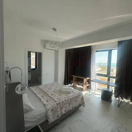 Eliz Luxury Apartamento Mamaia